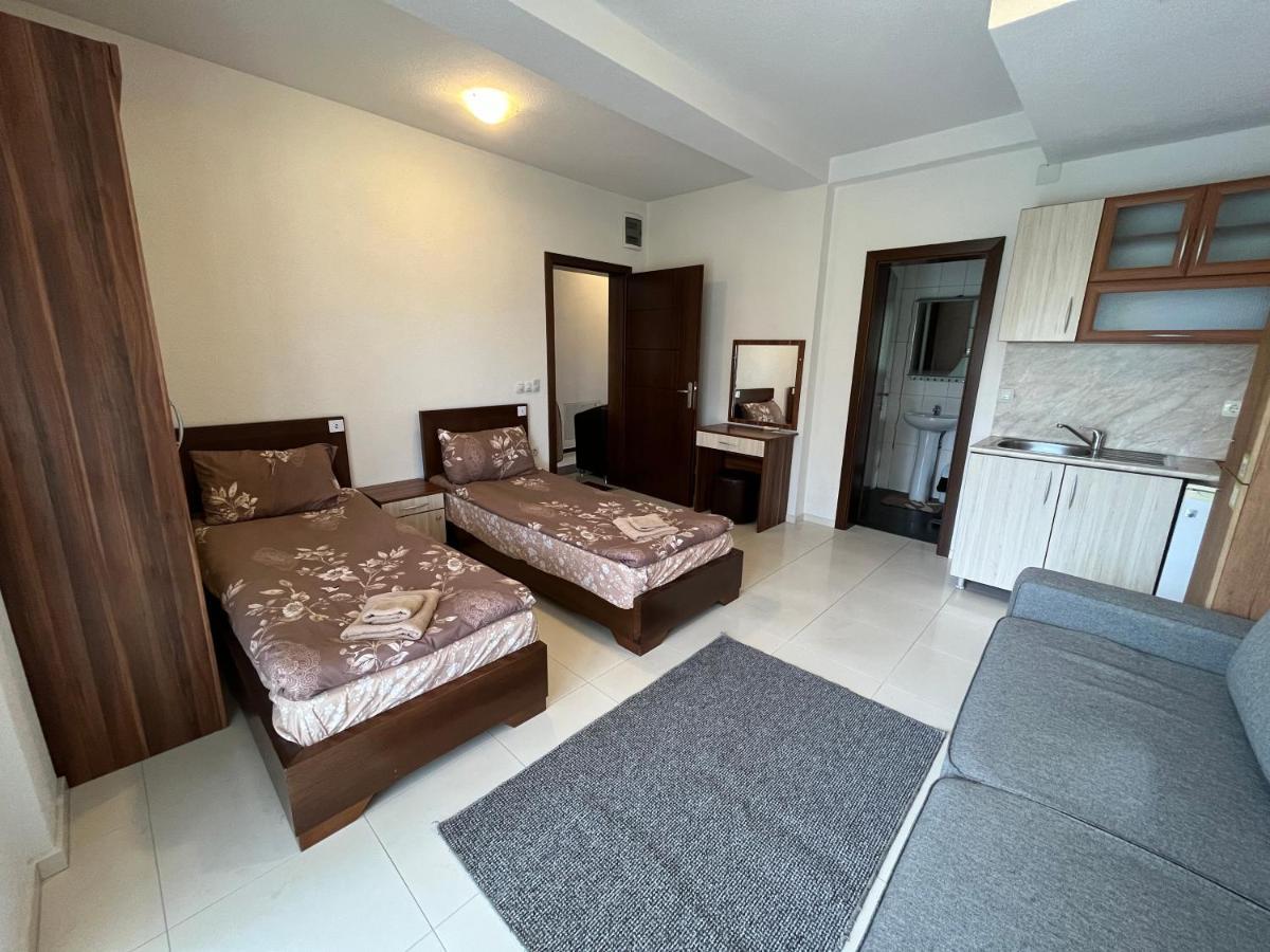 Majap hostel Ohrid Buitenkant foto