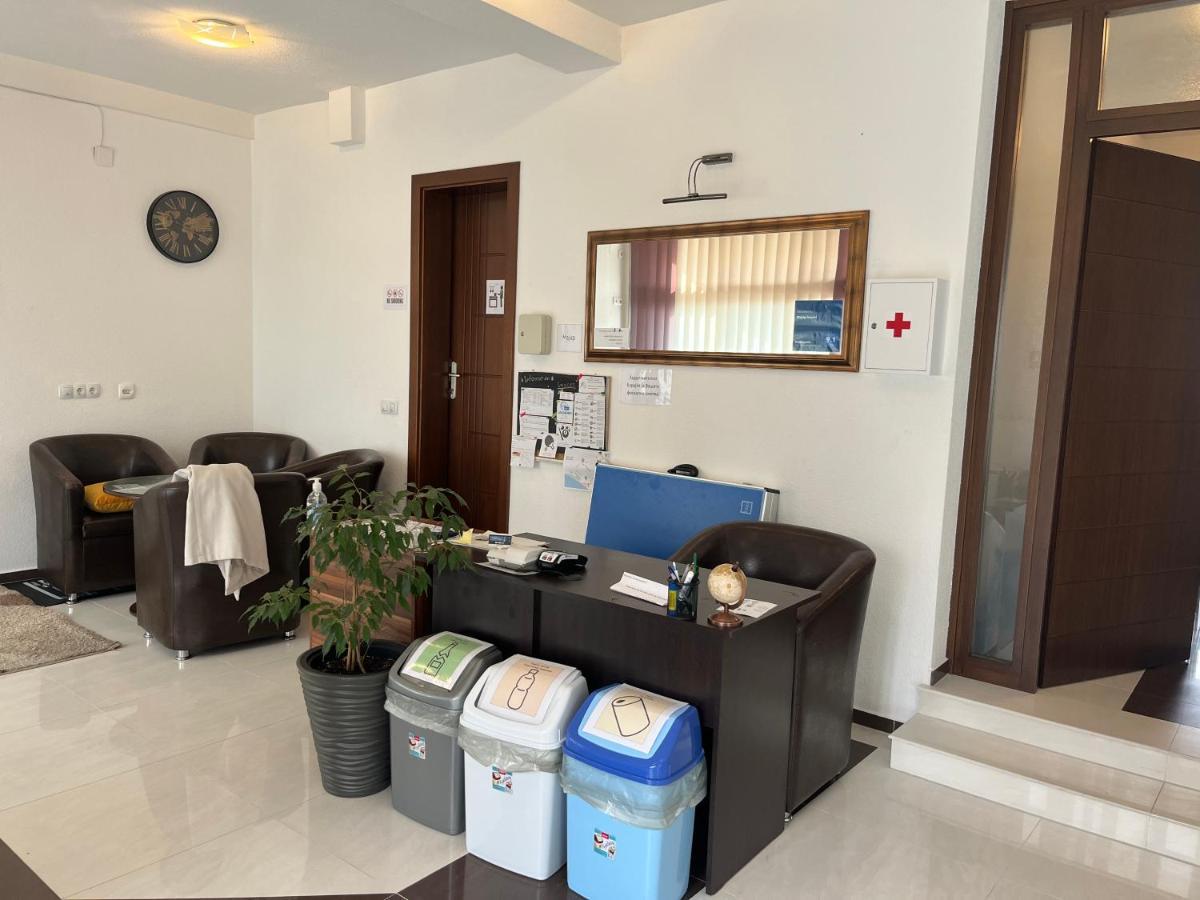 Majap hostel Ohrid Buitenkant foto