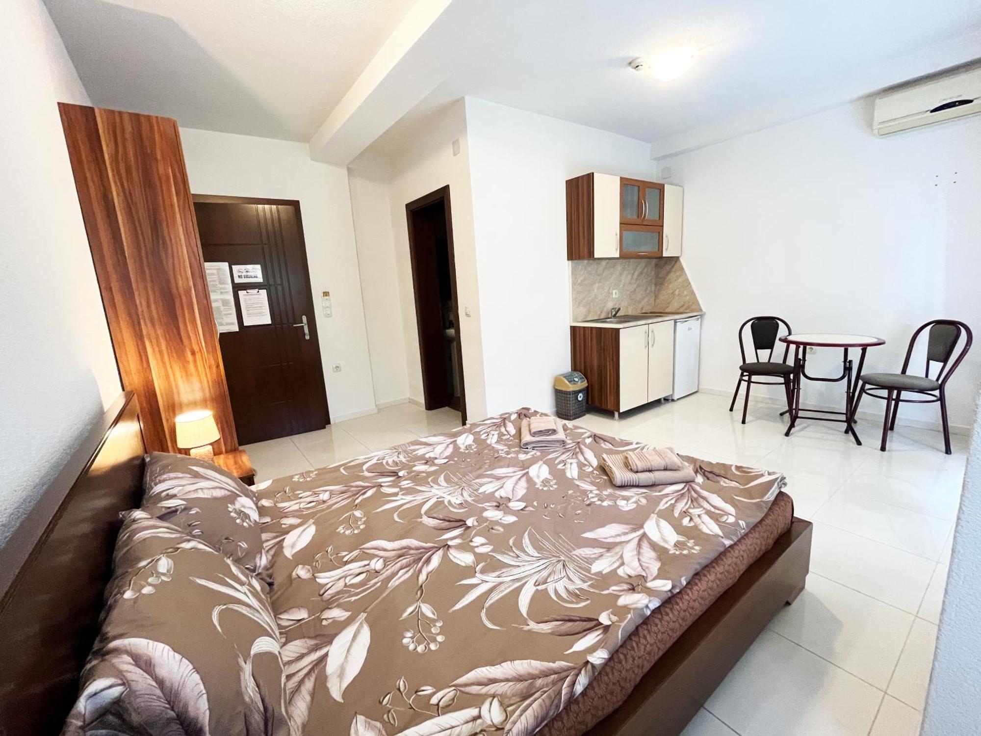 Majap hostel Ohrid Buitenkant foto